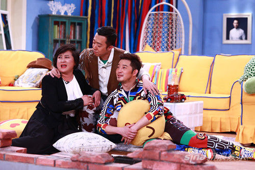 这对夫妻有多强，多次上春晚，老公成综艺常客