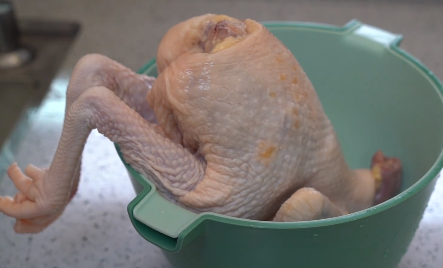 我家雞就愛這樣做，香味濃郁，肉質鮮嫩，老少皆宜，上桌都搶著吃