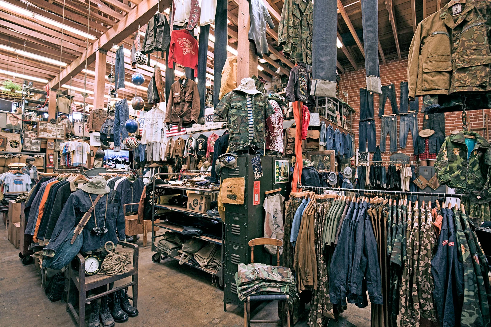 轻薄好穿价格不夸张的皮衣：Mister Freedom