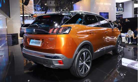 标致新款4008/5008双车齐发，内饰同级无敌，换全新狮标