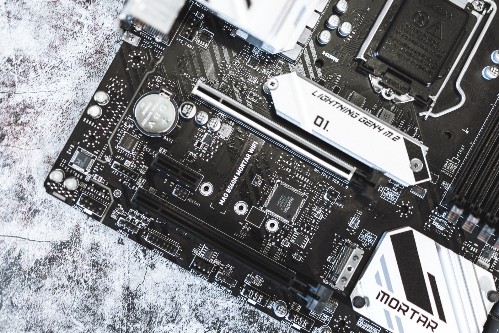 向AMD开炮！中端主板不能内存超频？intel正式终结
