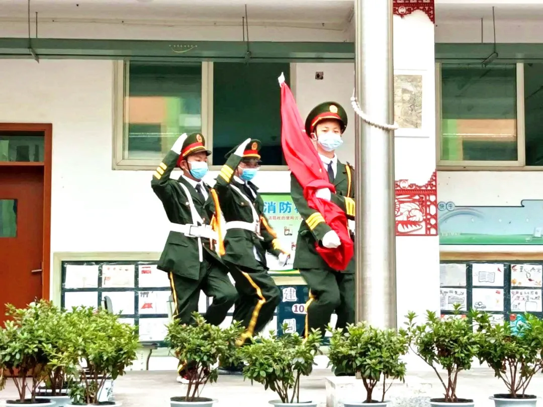 共话端午 爱国情浓丨双流实验小学（东区）主题升旗仪式
