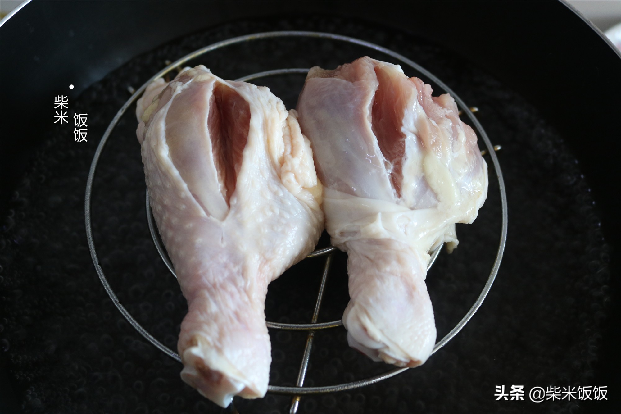 雞腿不紅燒不油炸，換一種做法，蒸一蒸，清淡好吃不油膩