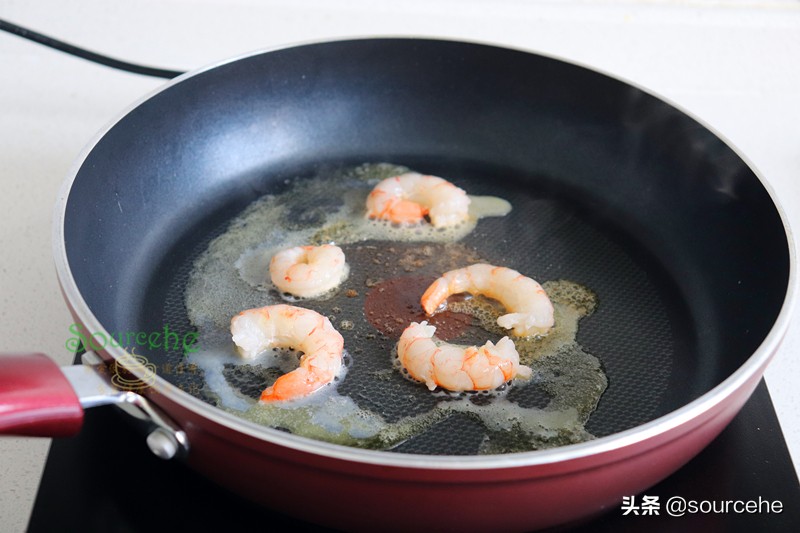 自从学会这种炒饭，再也没有吃过蛋炒饭了，粒粒分明奶香十足