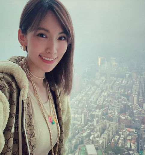 林志穎幸運，陳若儀一人帶3娃不抱怨，kimi幫媽媽照顧弟弟
