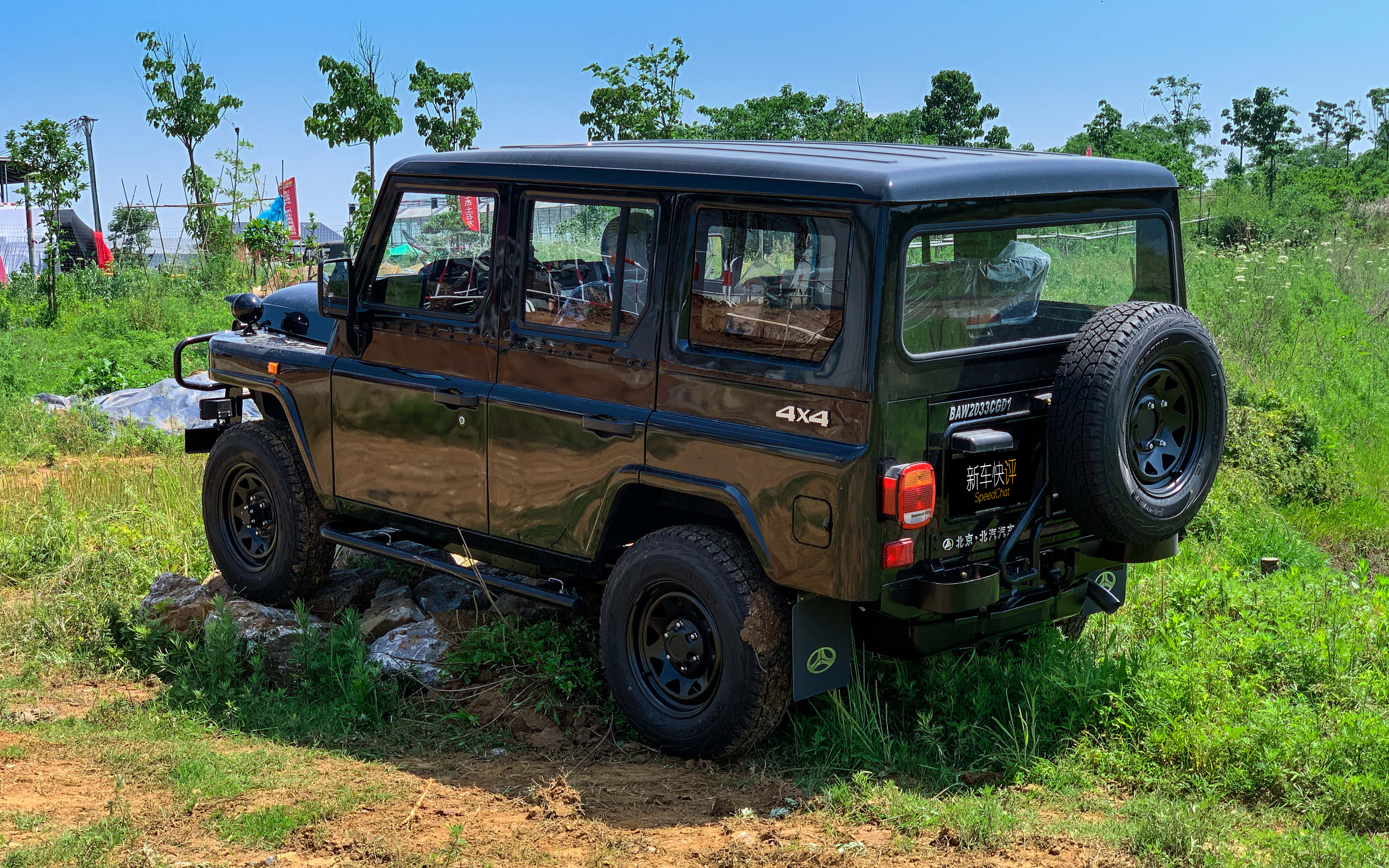 212竟然真的出新款了 全新硬顶外观不输大g 真正的陆地坦克_太平洋号