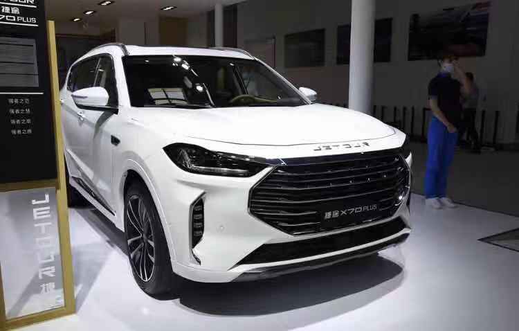 �й������й�����15����������SUV���пռ�����ֵ����ʵ��