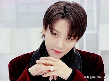 被蔡徐坤力挺！刘雨昕正面回应“中性风”表演，我就是要做我自己