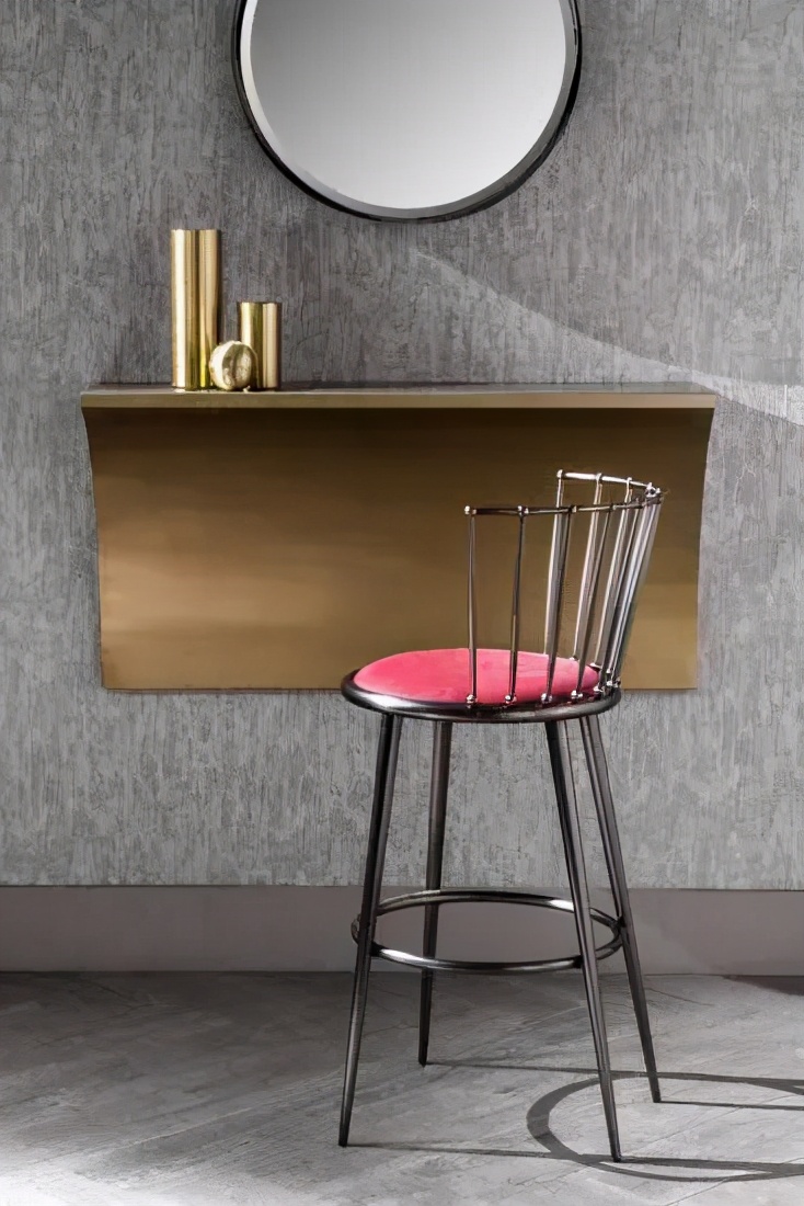 这把人类高质量座椅，和皇冠一样闪耀