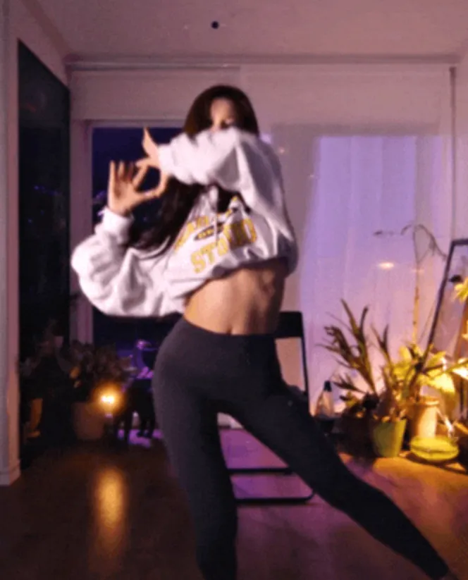 JYP新女团隐藏成员公开?跟少女时代允儿同名;LISA SOLO专辑泄露?
