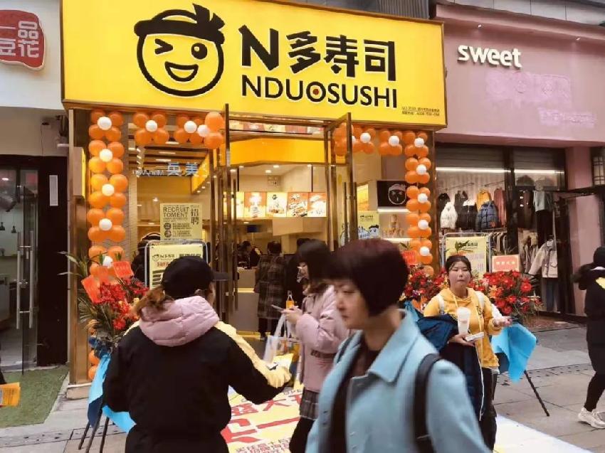 一再被唱衰！從高端走向平民化，壽司該如何突圍