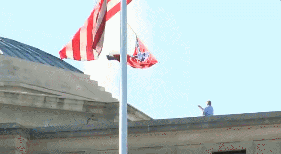 拜登終於看到好的一面，美國密州率先升起新州旗，撤下了邦聯旗幟