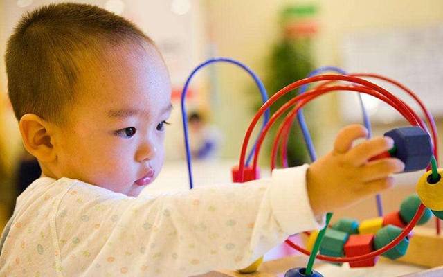 智商高的孩子說話晚？ 還真別盲目相信！ 4步引導寶寶�早說話�