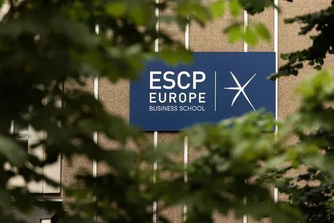 错过9月入学也不用等一整年!法国高商春季入学:失学儿童的救星