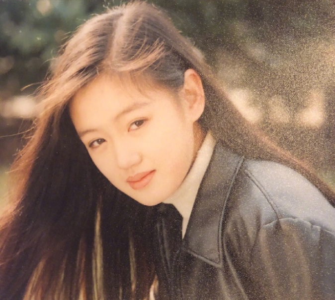 一想到她和胡歌，始终意难平