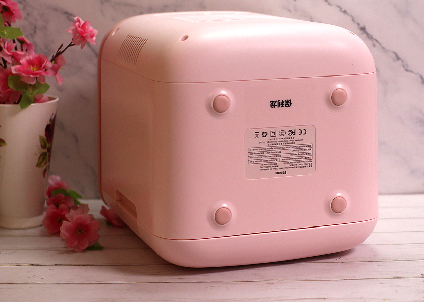 体积小巧用处大，冷暖两用倍思小冰屋学生冰箱体验