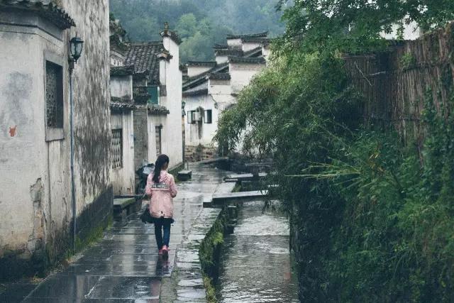 五九尽处又逢春，在西递，邂逅故乡里的烟雨