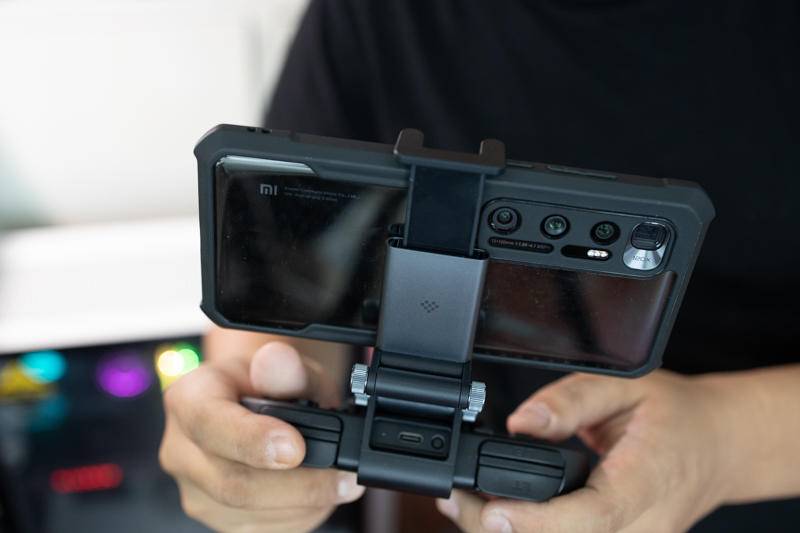 Switch Pro靠边站：八位堂SN30 Pro微软合作版