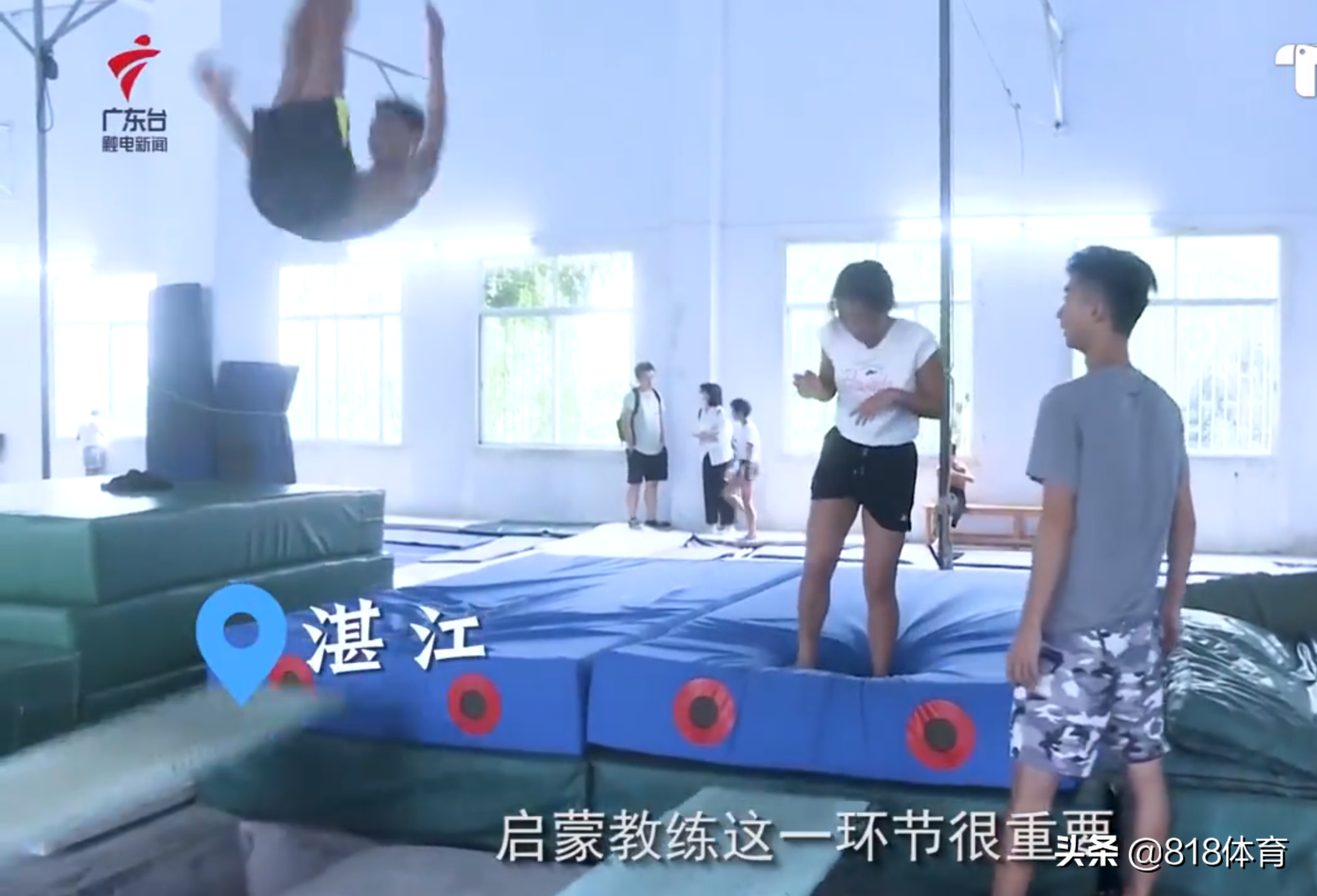 衣锦还乡!全红婵凯旋照片高挂广东队训练馆,与谢思埸陈艾森并排放