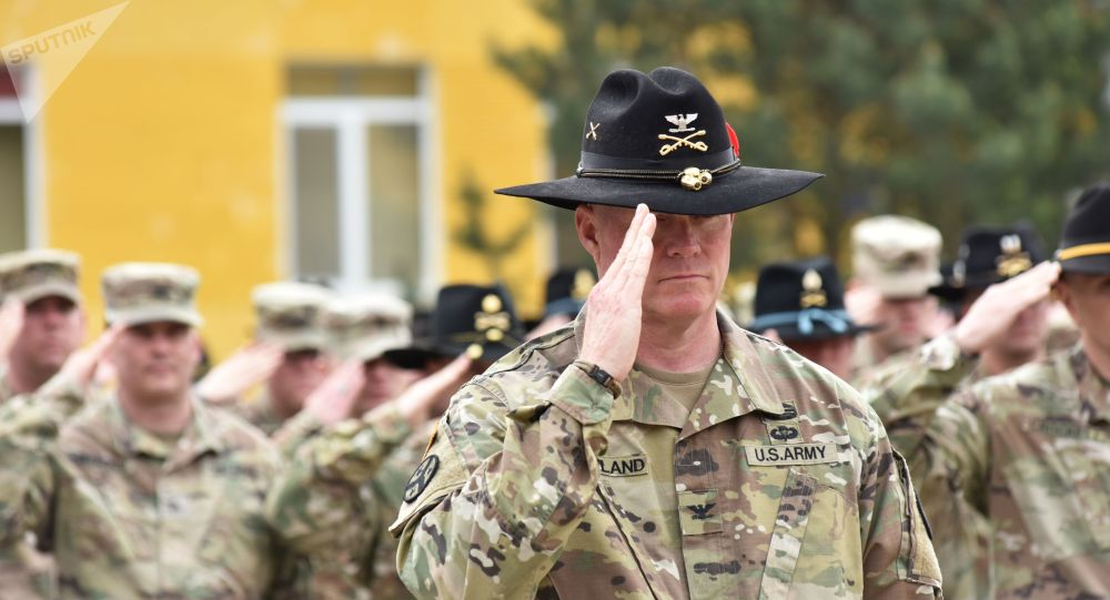 调转枪口！特朗普警告骚乱者：市长无能，将派