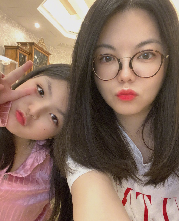 退租的房子脏乱，李湘发声明又晒清洁视频，房