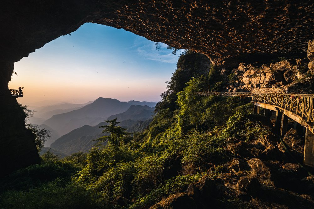 追星逐日金佛山，这样的浪漫名场面你见过吗？