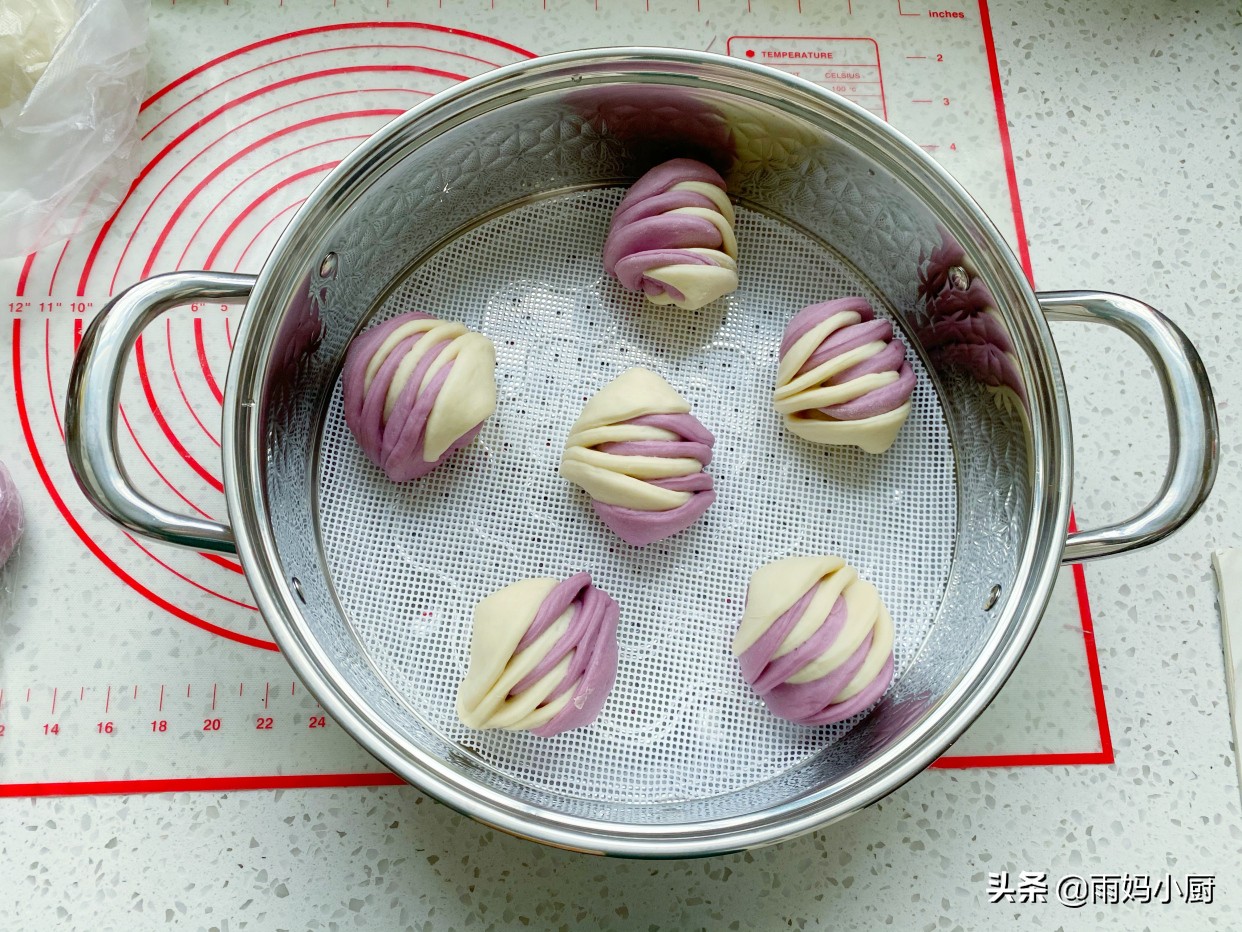 3分钟学会，1次发酵双色奶香馒头，白胖松软好吃又好看