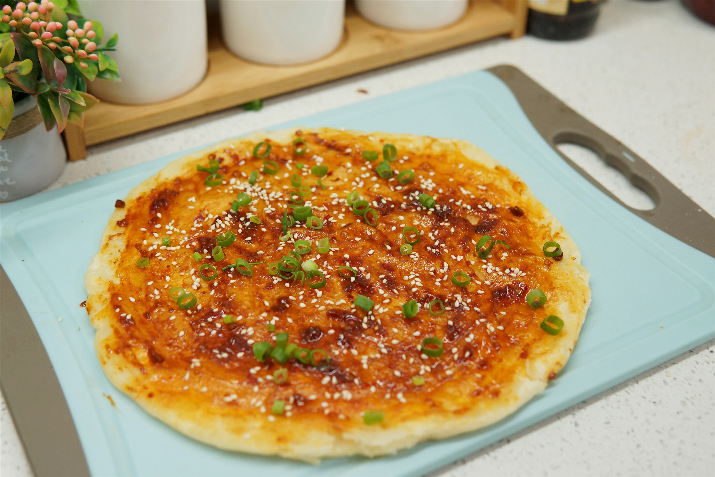 路边摊超火的酱香饼，没想到做法这么简单，酥香味美，学会能开店