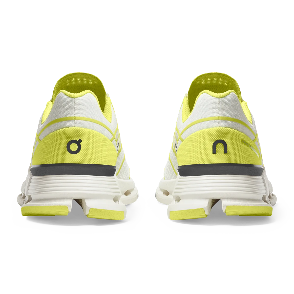 On昂跑首款最具实验性的鞋作Cloudnova Z5将于SKP-S独家限量上市
