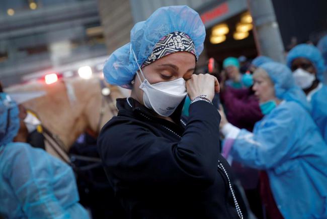 84գԴնս¶ȼаֻͣ˹