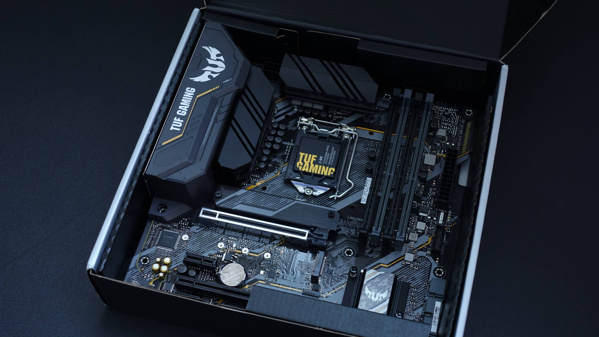 千元主板也可搭载十代CPU，华硕B460重炮手PRO装机实测