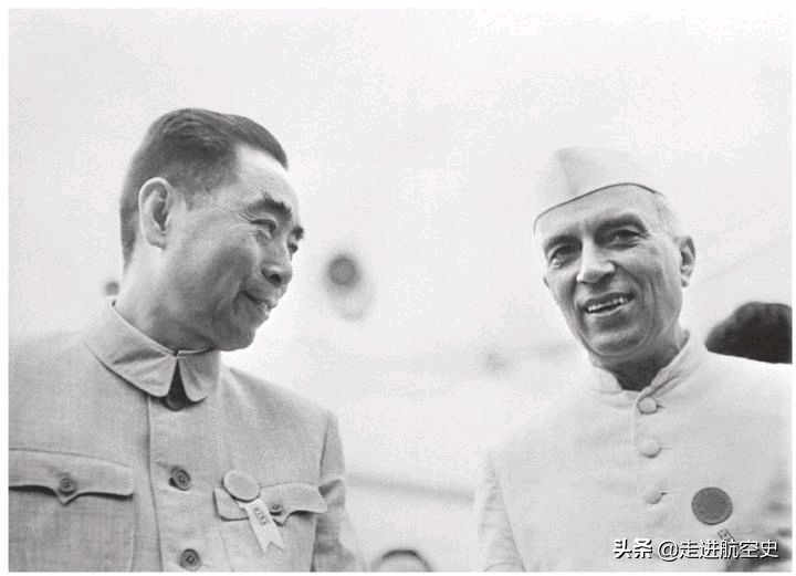 1964꣬ŰƼ籨Сױ̨ñ