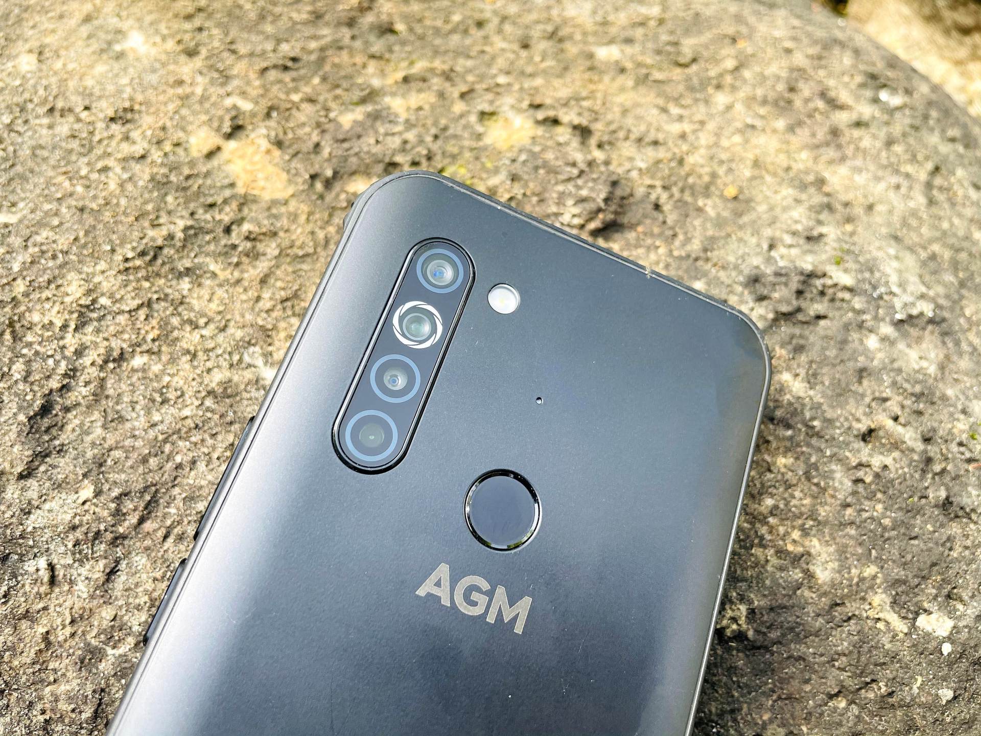 三防5G两相宜——AGM X5户外三防5G手机轻体验