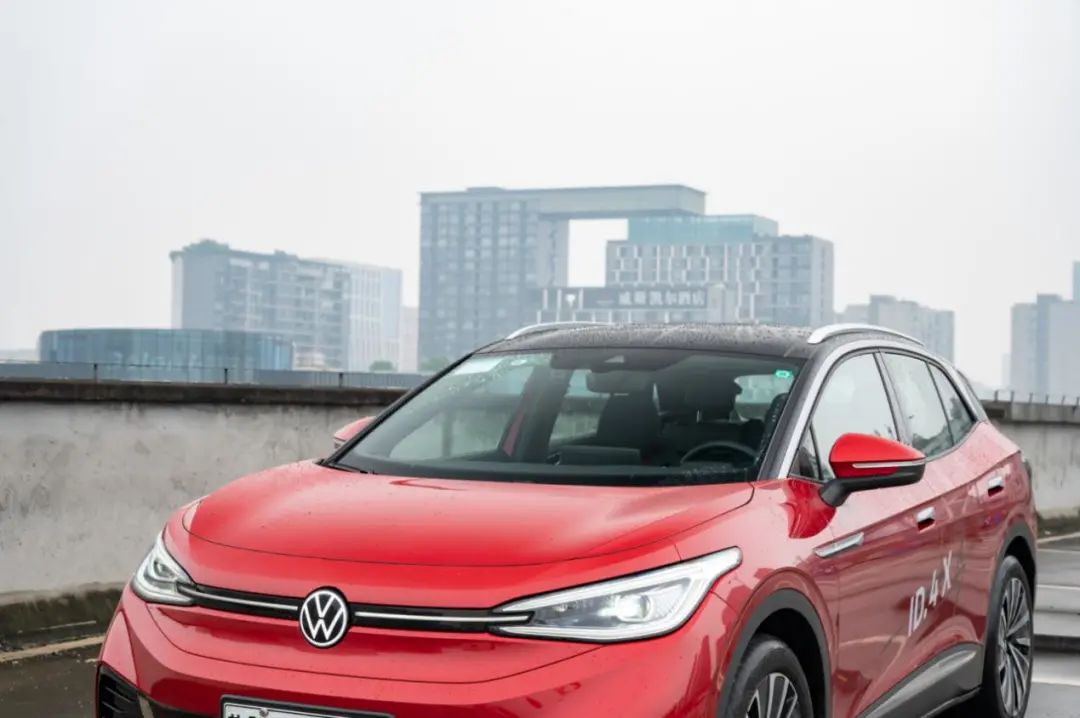 深度体验上汽大众ID.4 X，这才是属于“大众”的纯电汽车