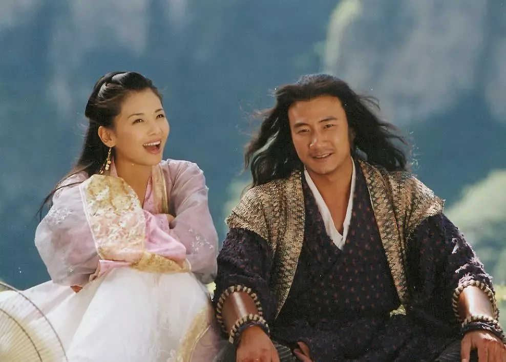 当女生看武侠剧时，她们在看什么