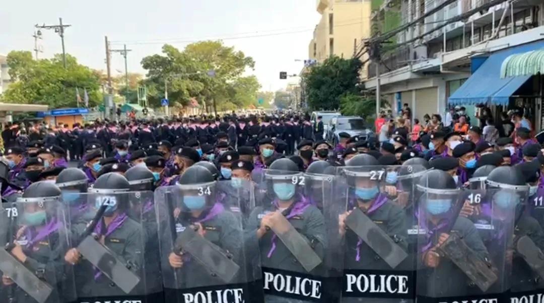泰国今年最后一次示威？反政府组织称："明年再战"