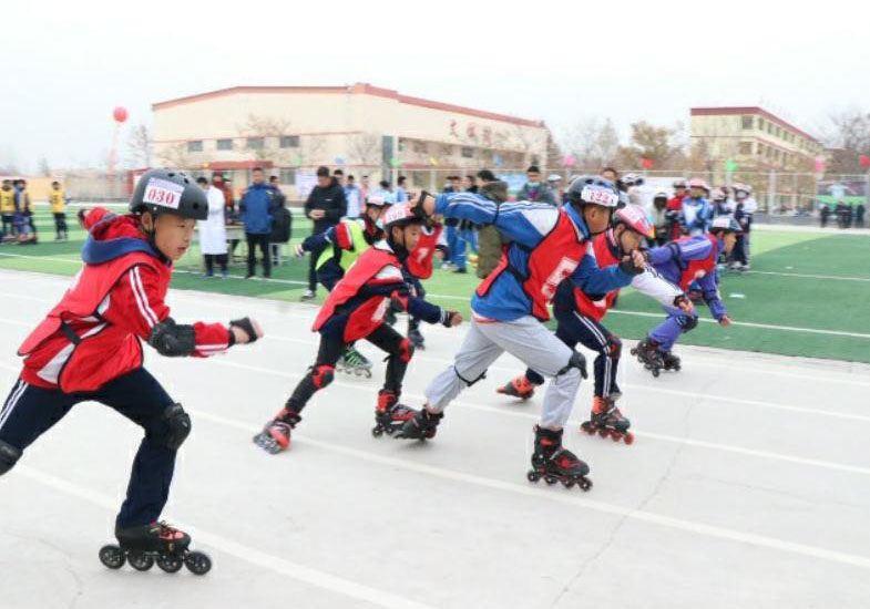 綻放冰雪激情 共筑冬奧夢想――磁縣舉行第二屆冰雪運動會