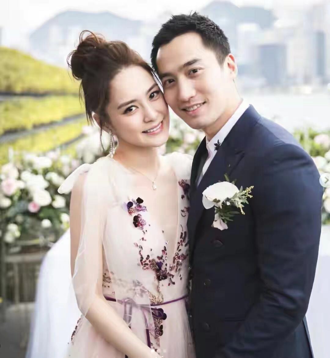 回望2020七对“一别两宽”的明星夫妻，每一对都