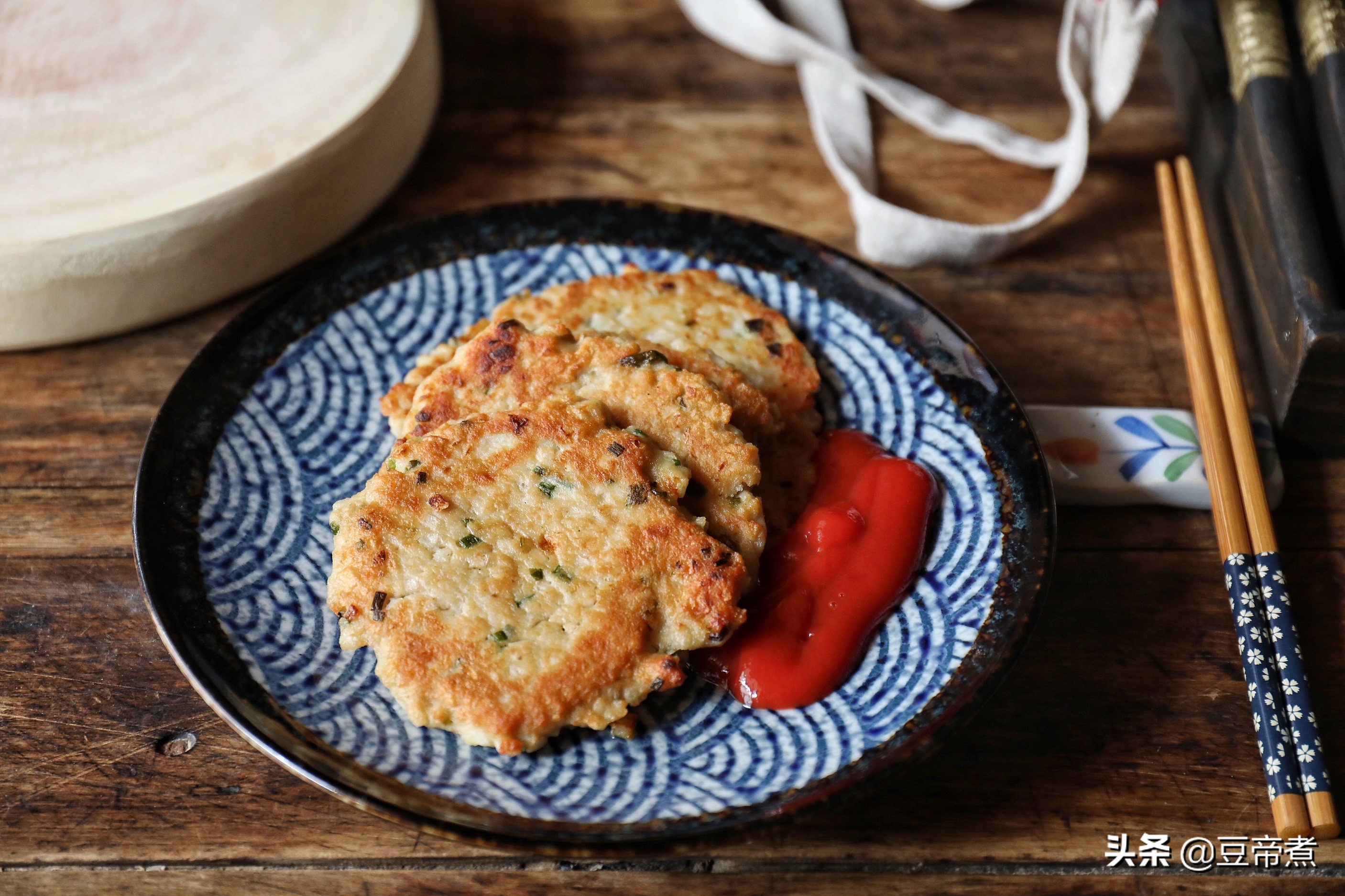 大冷天，最喜歡吃這東西了，口感清脆營養與豬肉一起煎實在太好吃