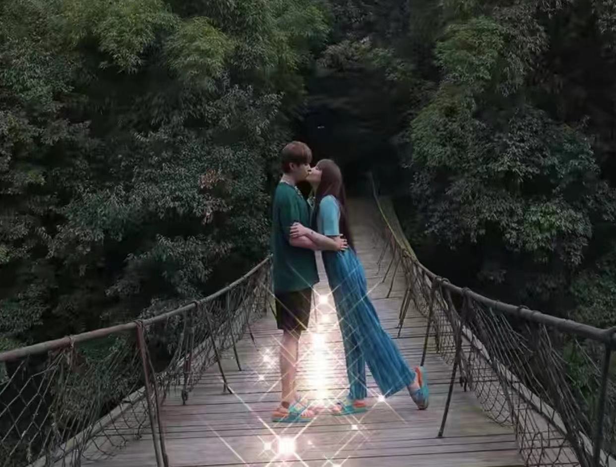 赵本山女儿和未婚夫高调秀恩爱，母亲马丽娟泼冷水：父母还没商量