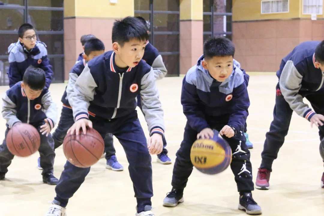 英迪小学一年级新生线上报名公告