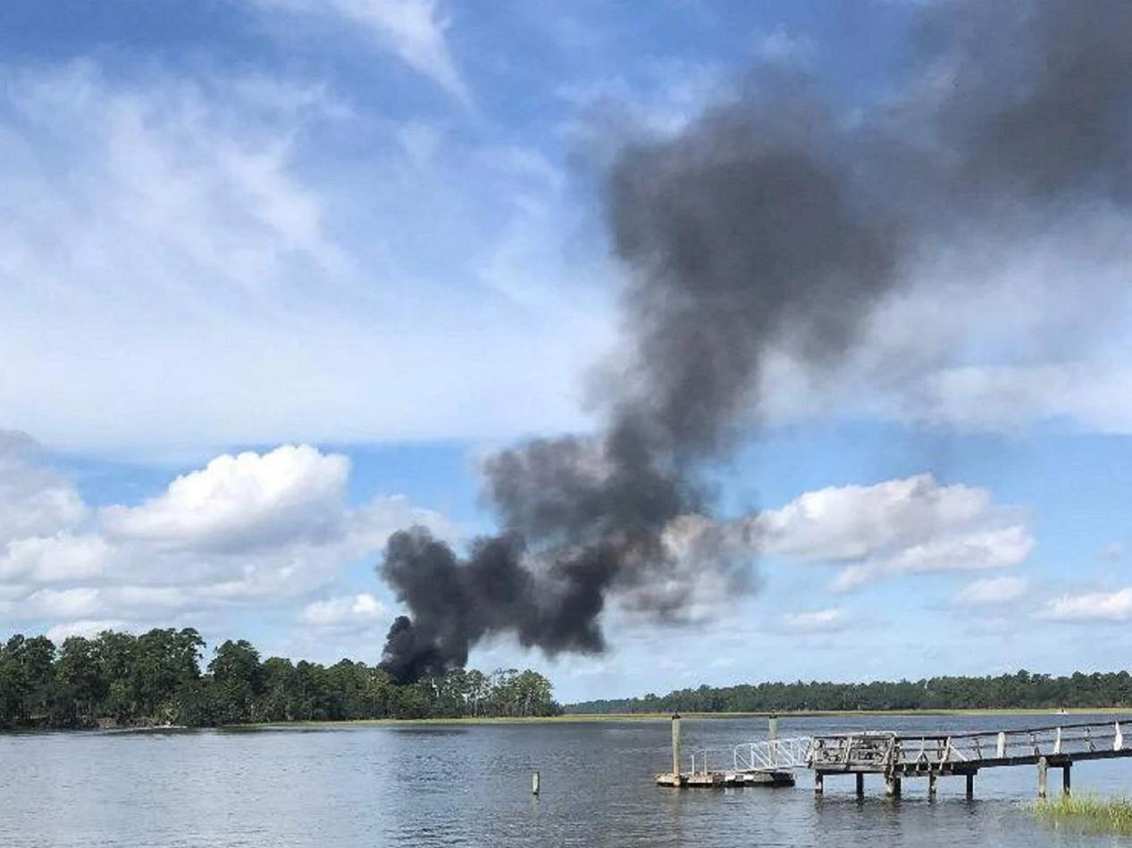 为测试新型装备，直接弹射飞行员任由战机坠毁