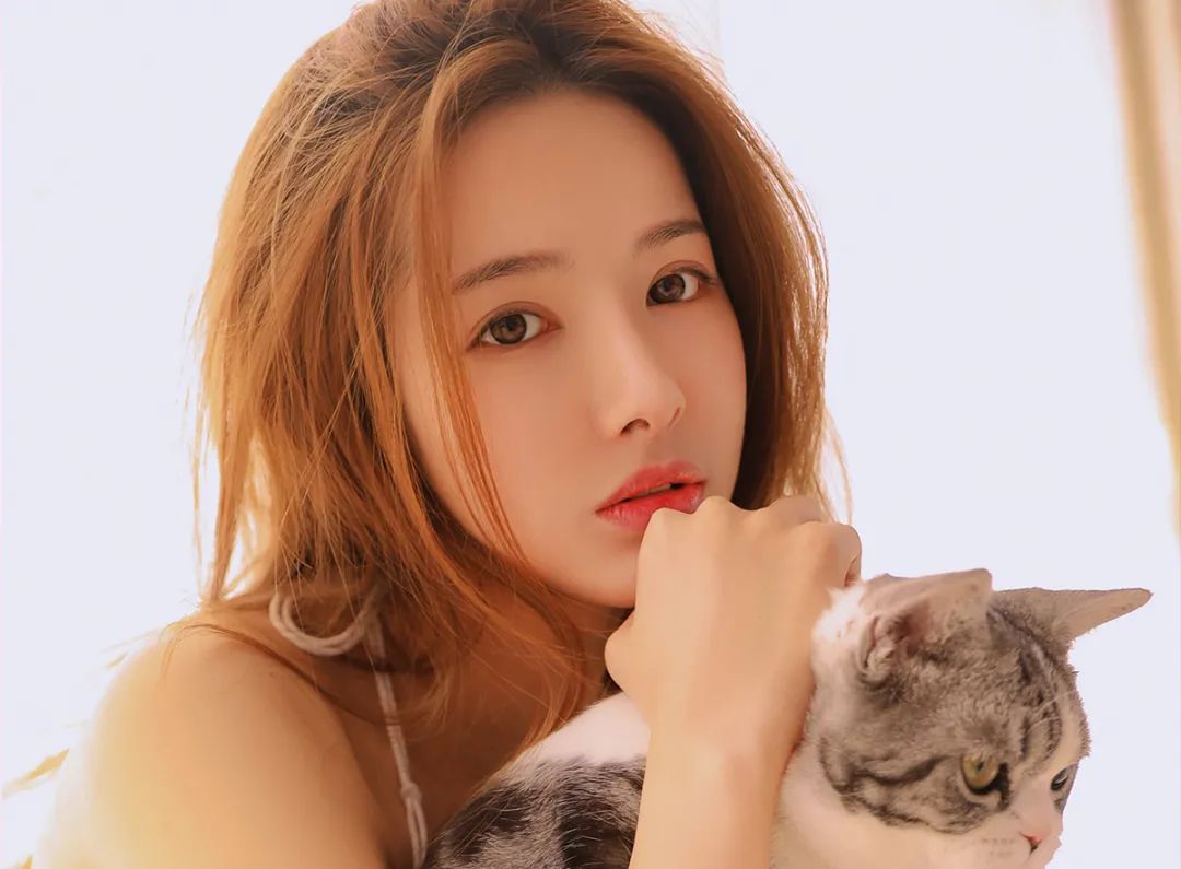 全面解读NIR牛奶光，为什么它是最好的医美保养光？