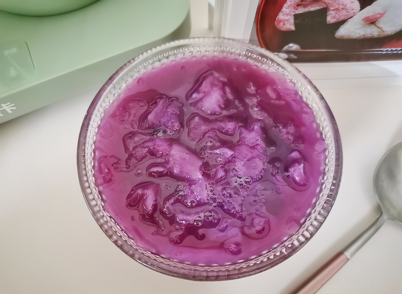 五月，少吃牛羊肉多吃銀耳，5種做法換著來，清熱去火好處多