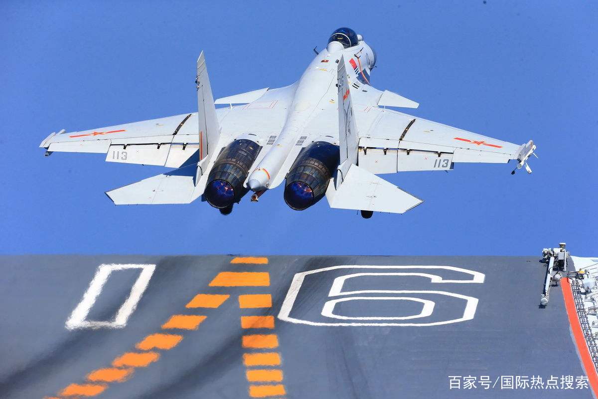 美媒：为什么中国疯狂地训练飞行员？计划增加第5代航母舰载飞机
