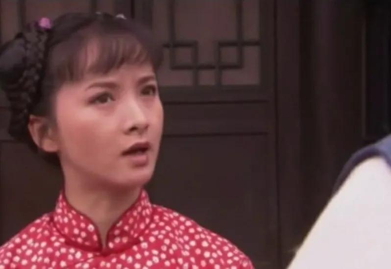 《大宅门》景琦娶香秀图她年轻还是爱？只因七