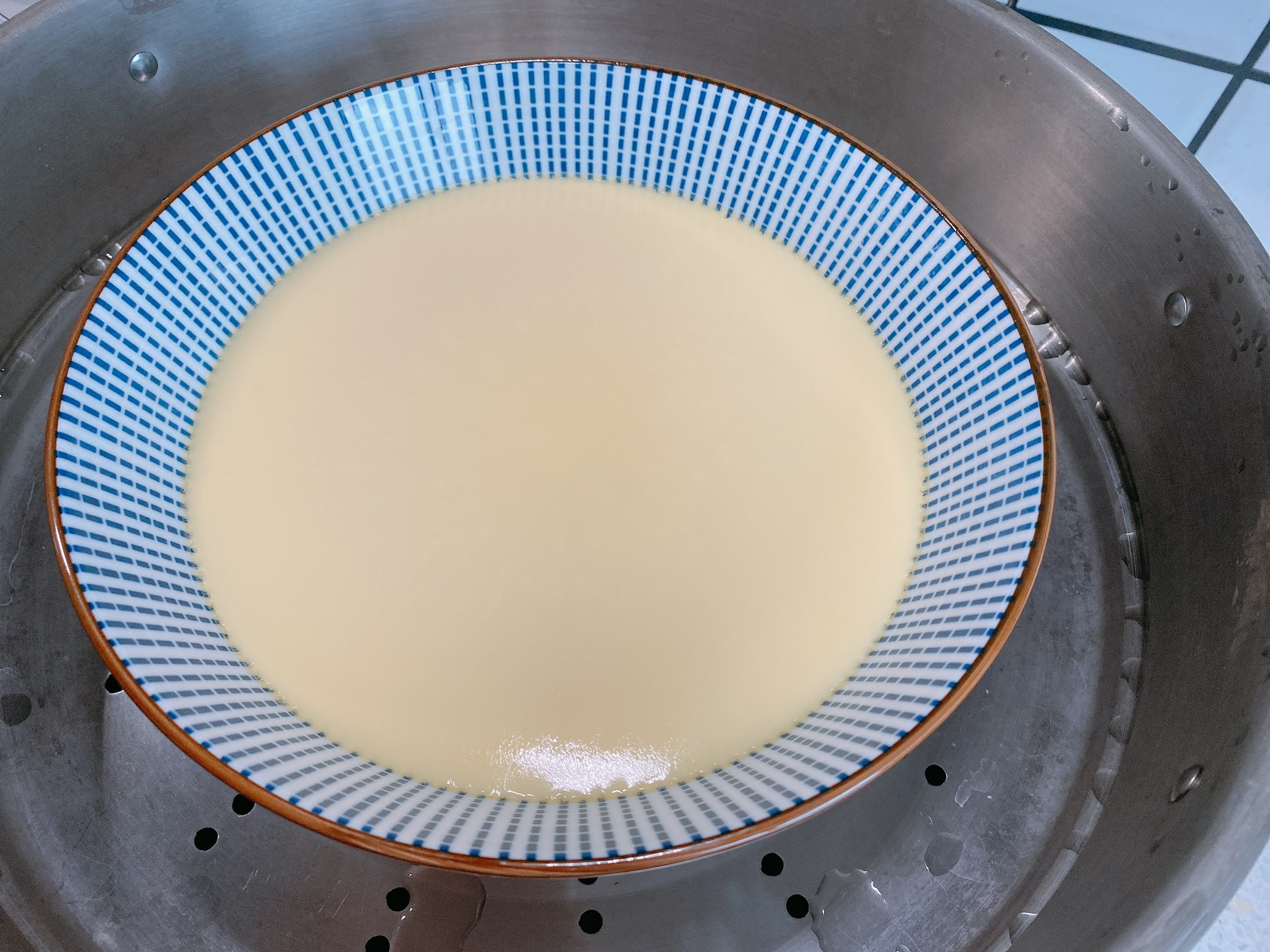 蒸蛋總失敗，牢記“4忌2放”，蒸好的蛋羹又滑又嫩，好吃到犯規