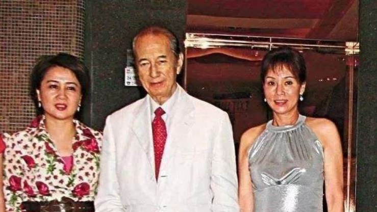 赌王何鸿燊去世，网友却为他家产操碎了心，奚