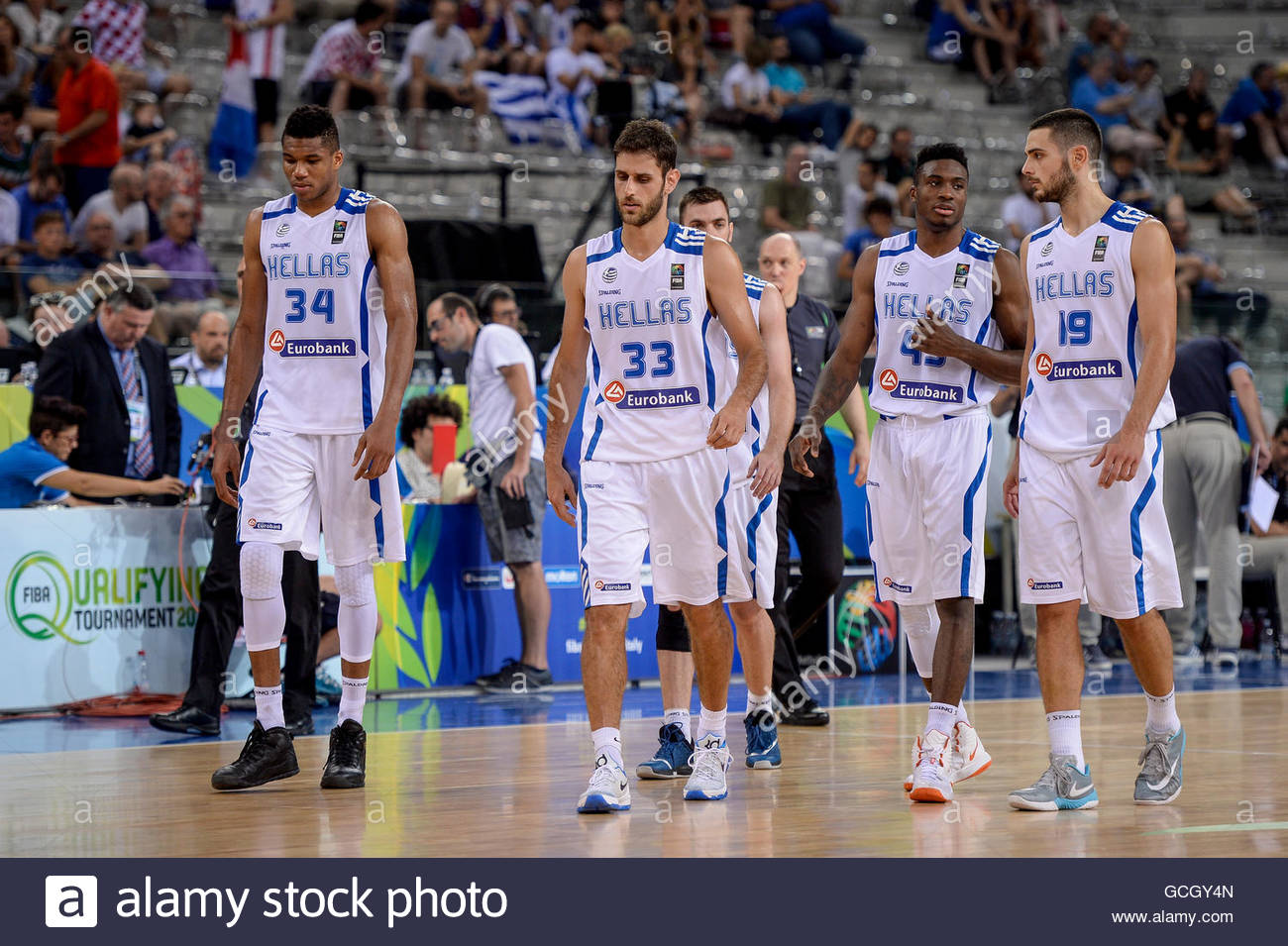 男篮世界杯希腊队球衣(字母哥领衔最强希腊世界杯阵容！从欧陆到NBA神话又要席卷全球？)