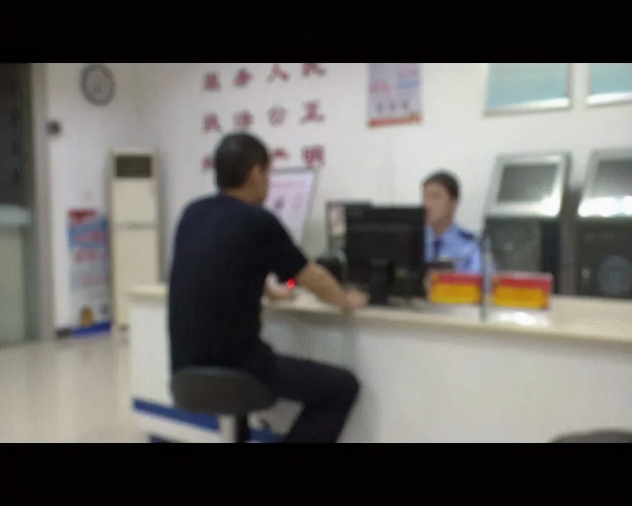 女儿急需医药费！扬州一父亲动了歪心思换取医药费